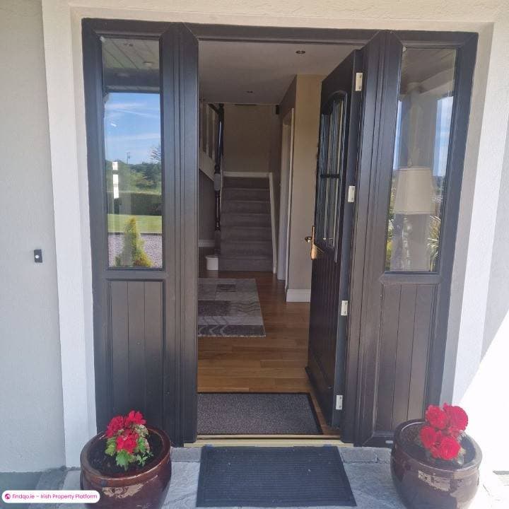 Detached house for Sale in Bantry, Cork