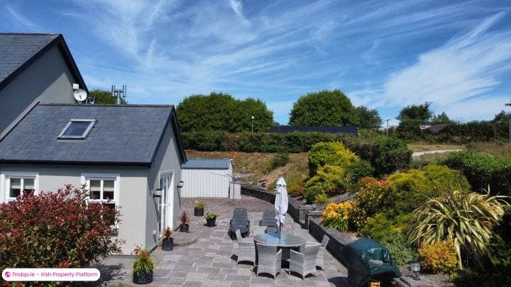 Detached house for Sale in Bantry, Cork