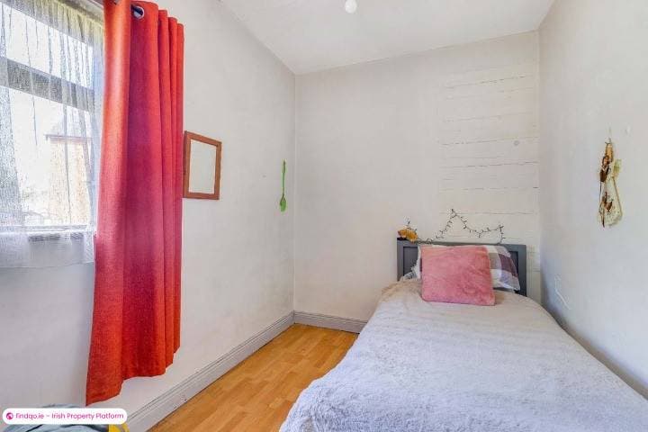 Semi-detached house for Sale in Dundalk, Louth