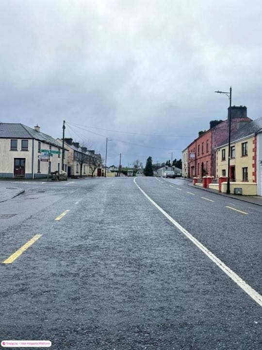 End of terrace house for Sale in Castlerea, Roscommon