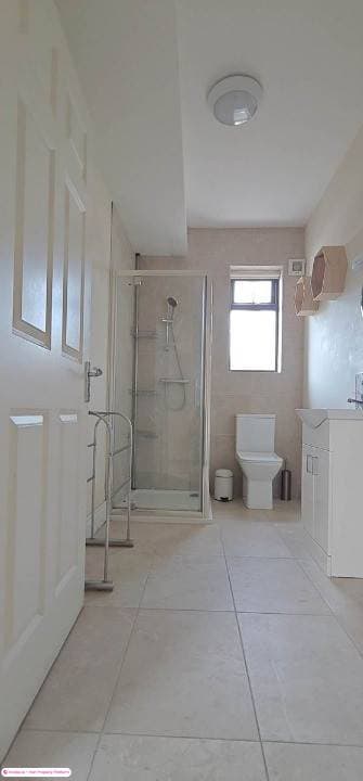 2 Bedroom House for Rent in Ballyglunin, Galway