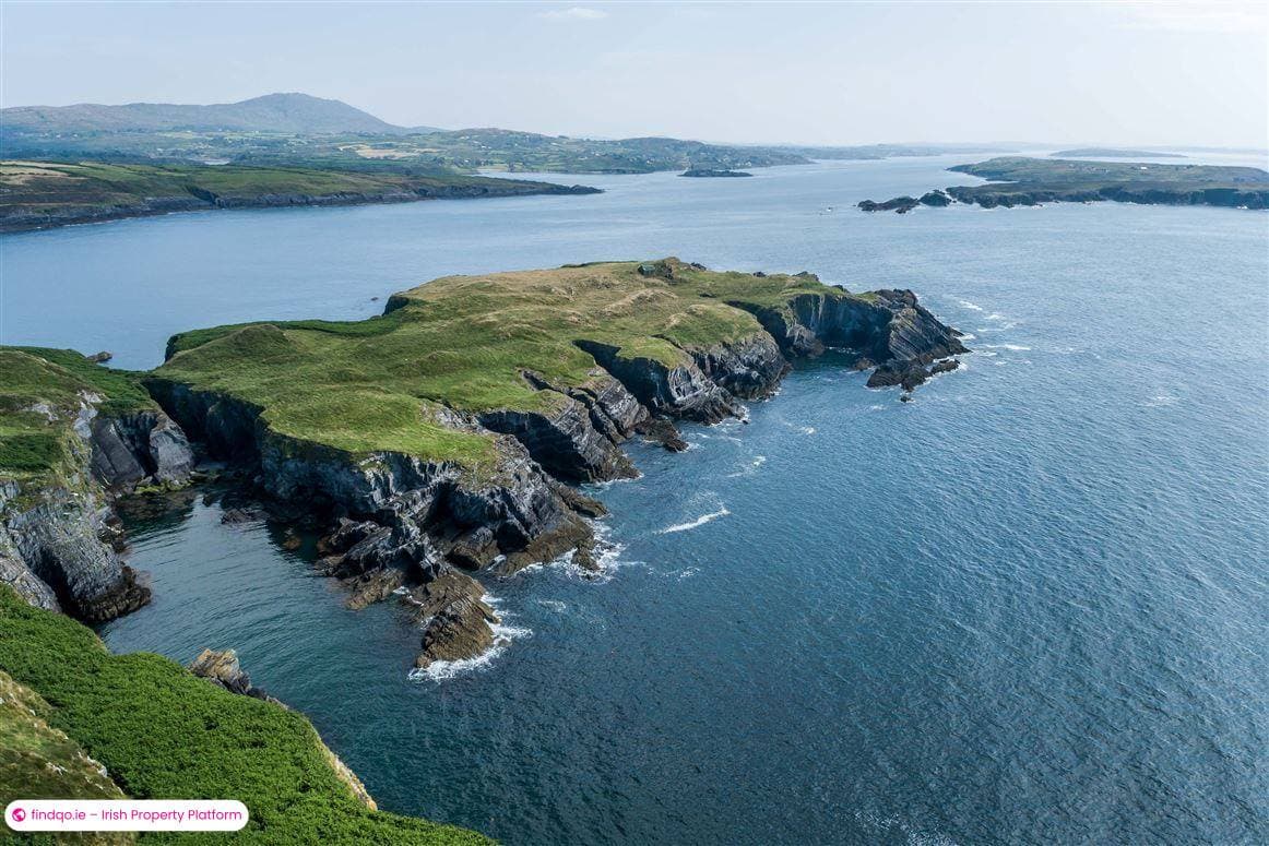 Detached house for Sale in Schull, Cork