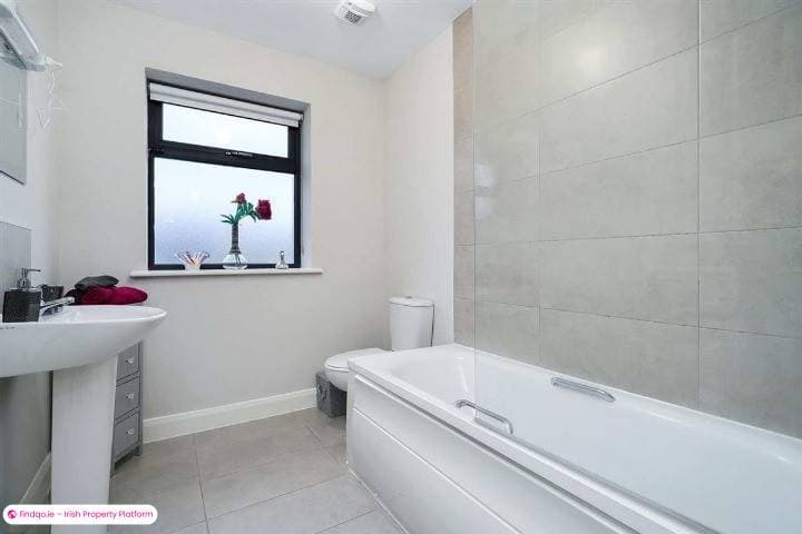 3 Bedroom House for Rent in Kiltipper, Dublin 24