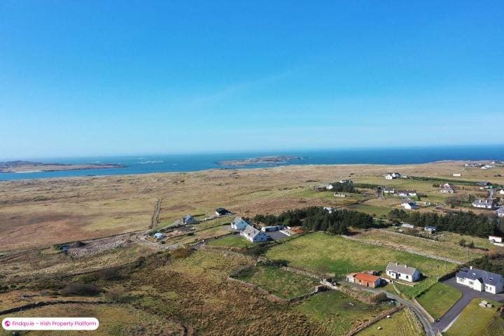 Detached house for Sale in Derrybeg, Donegal