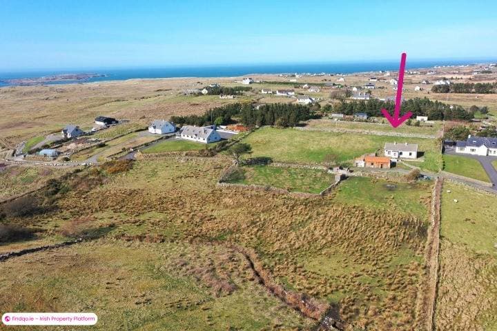 Detached house for Sale in Derrybeg, Donegal