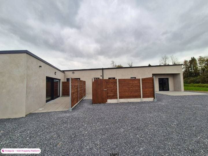 2 Bedroom Apartment for Rent in Boherbue, Cork