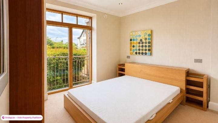 2 Bedroom Apartment for Rent in Howth, Dublin 13
