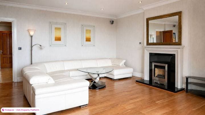 2 Bedroom Apartment for Rent in Howth, Dublin 13