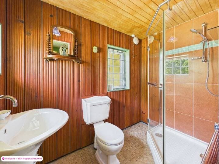 Detached house for Sale in Woodstown, Waterford