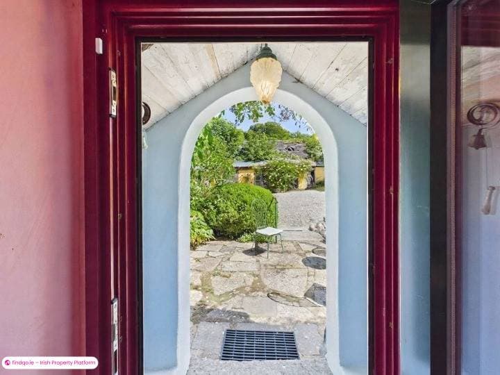 Detached house for Sale in Woodstown, Waterford