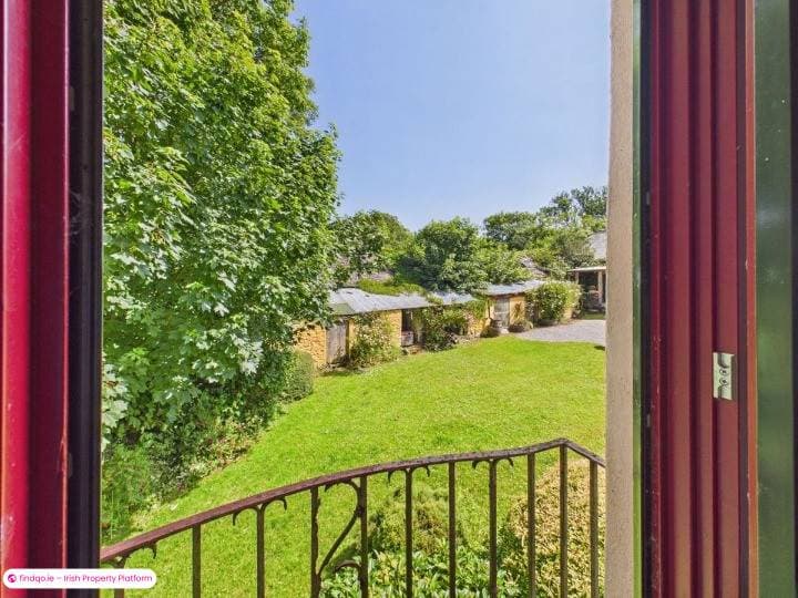 Detached house for Sale in Woodstown, Waterford