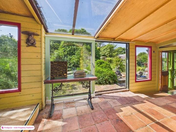 Detached house for Sale in Woodstown, Waterford