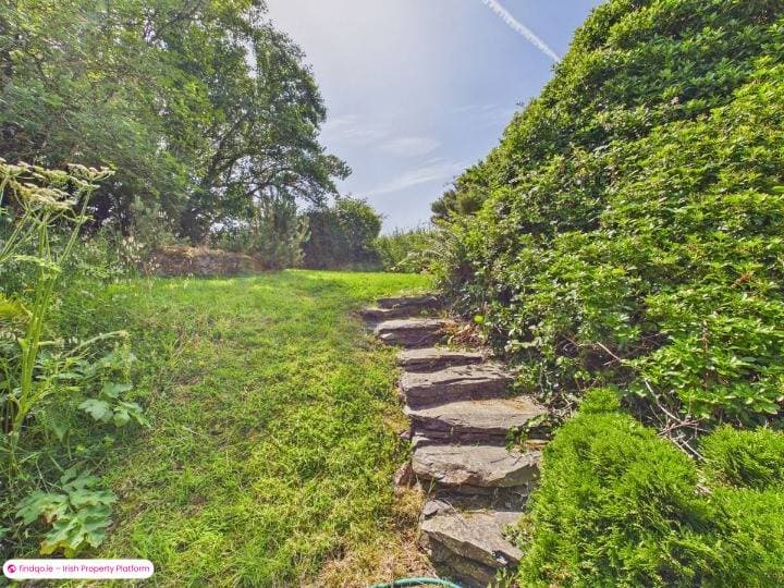 Detached house for Sale in Woodstown, Waterford