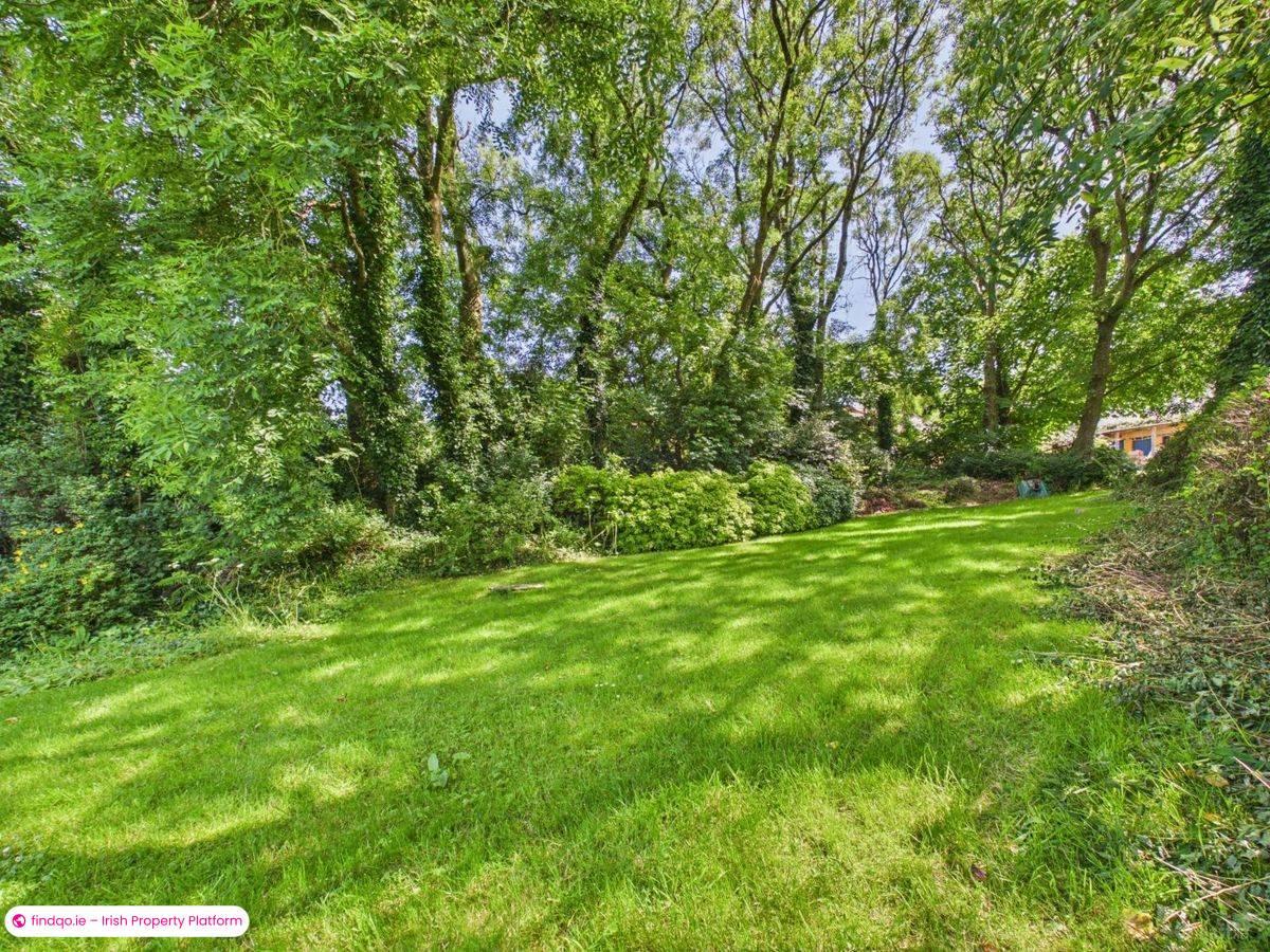 Detached house for Sale in Woodstown, Waterford