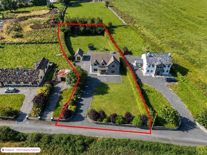 Detached house for Sale in Kilcolgan, Galway