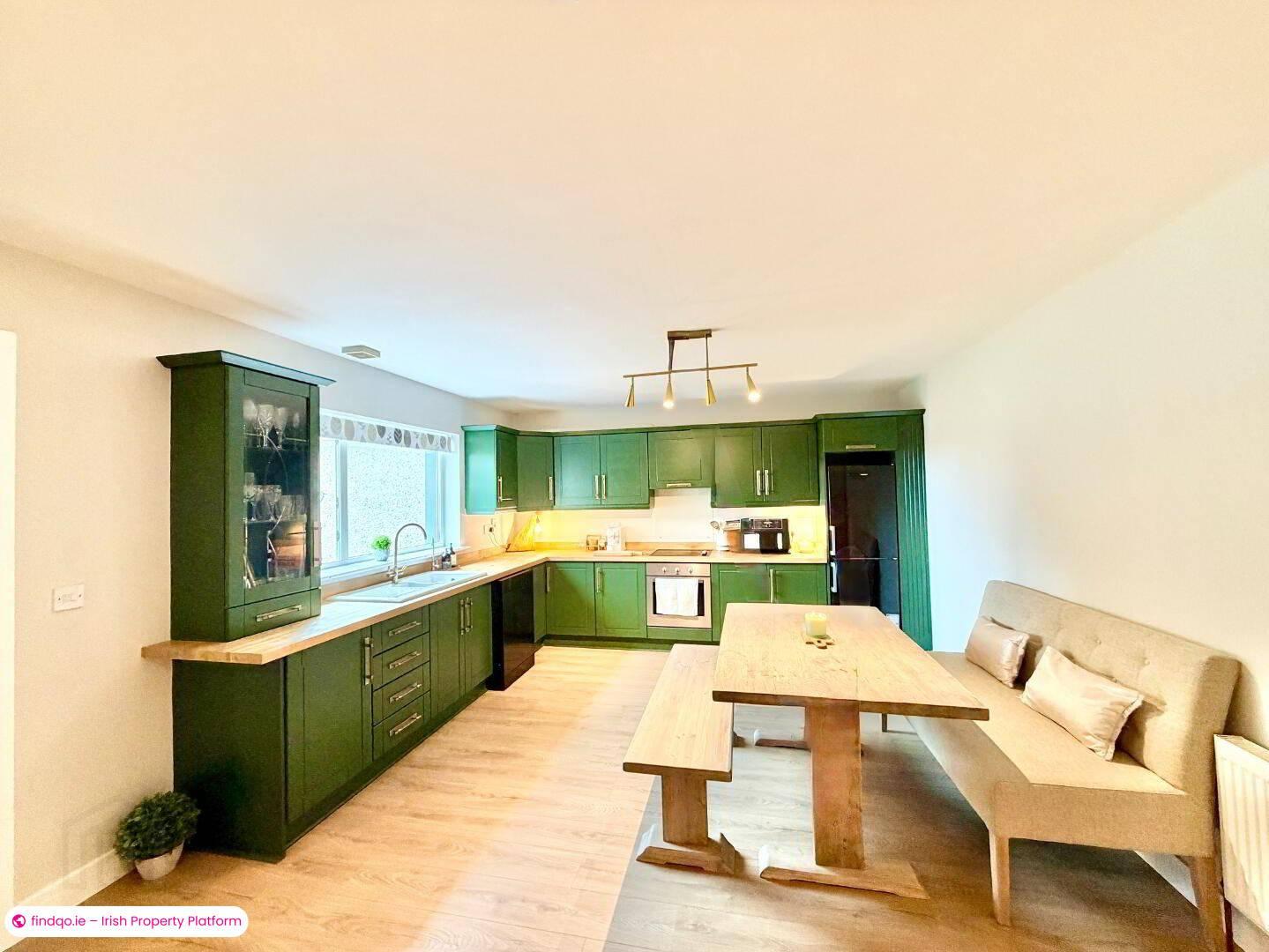 Terraced house for Sale in Newtownshandrum, Cork