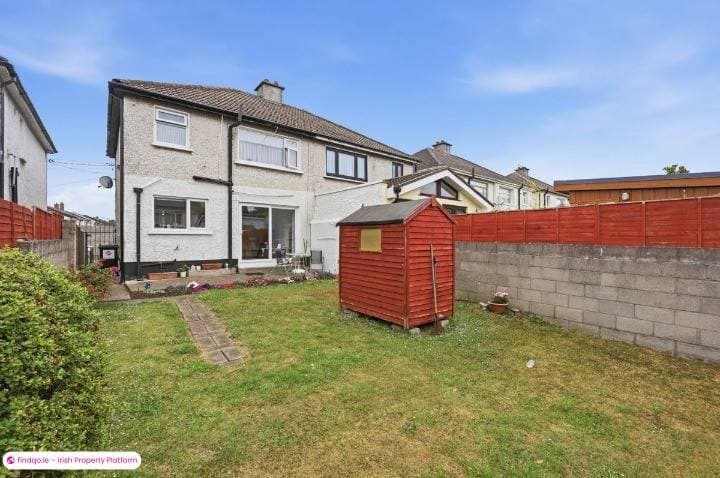 Semi-detached house for Sale in Beaumont, Dublin 5
