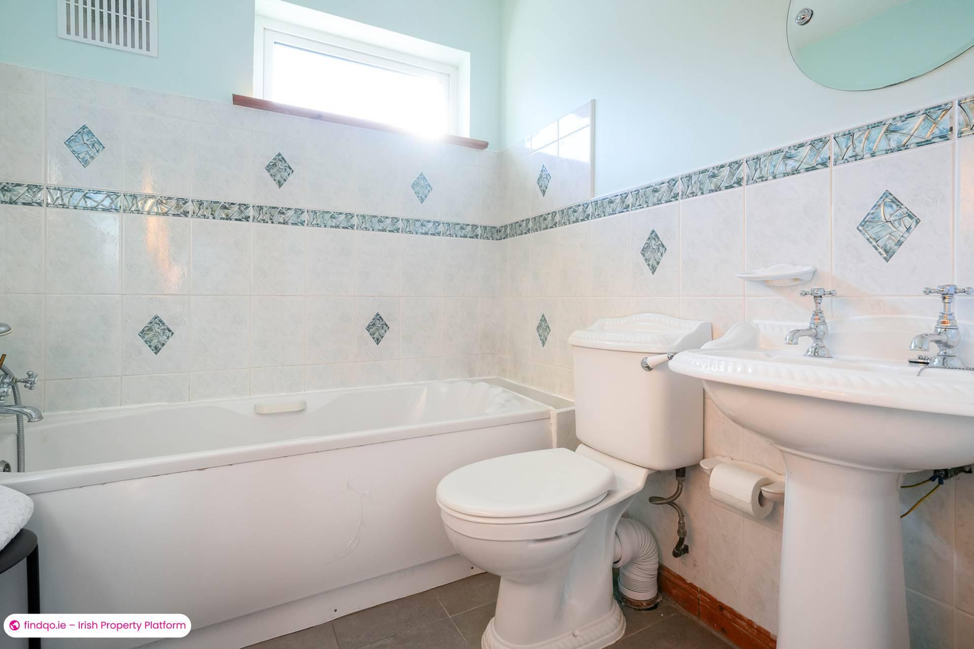 Detached house for Sale in Navan, Meath
