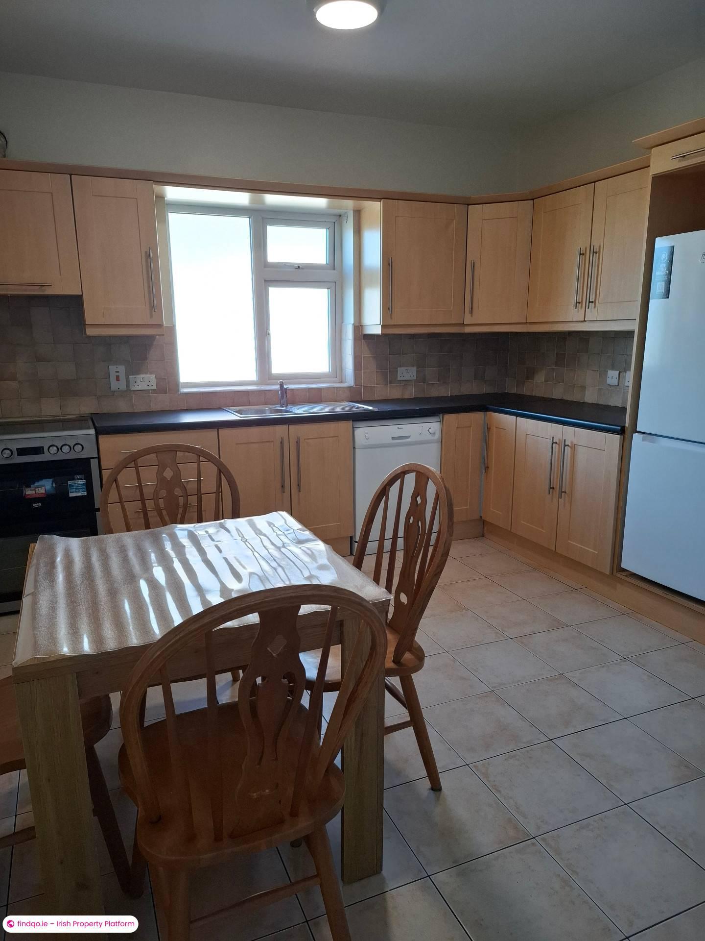 2 Bedroom Apartment for Rent in Bushy Park, Galway
