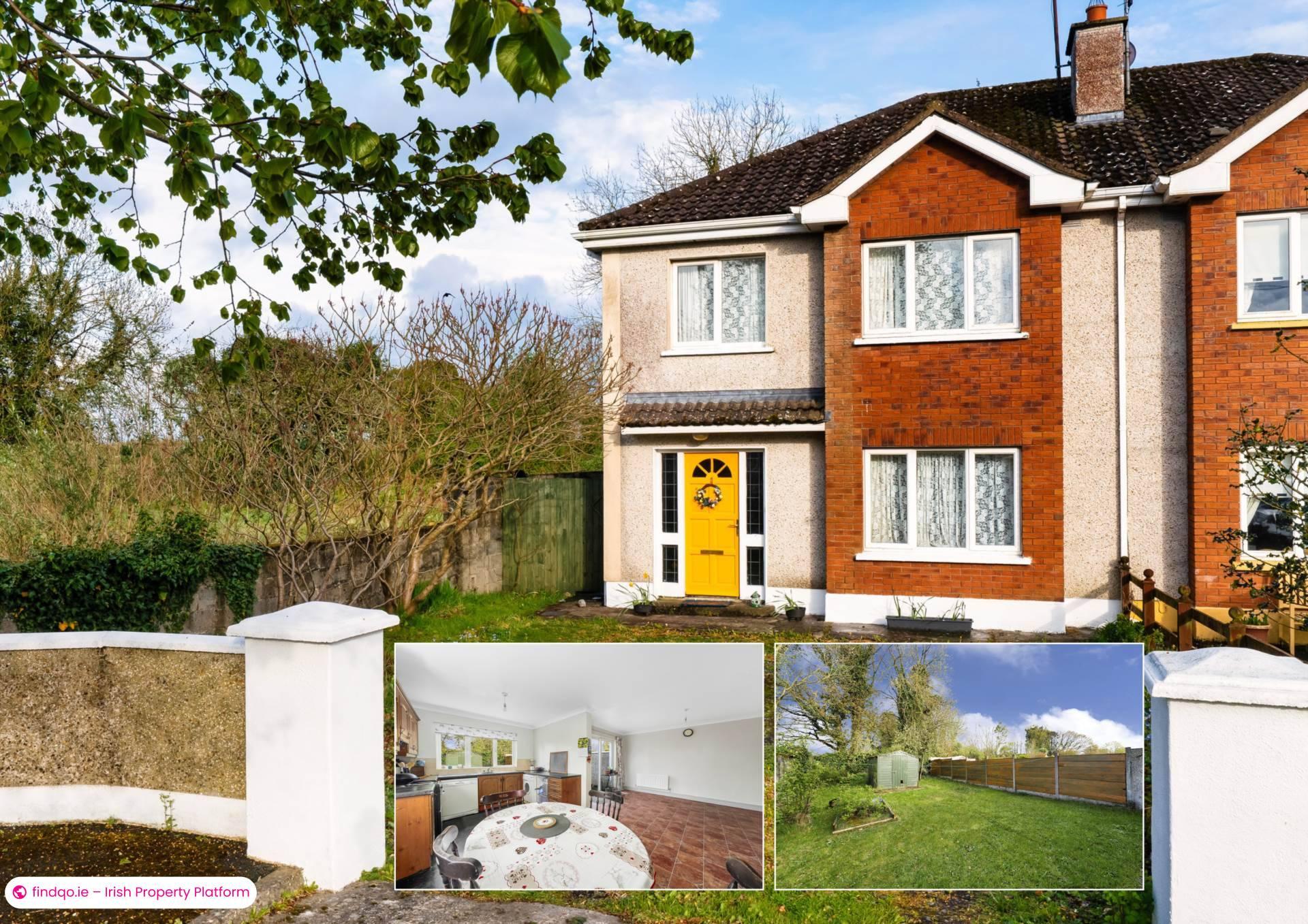 Semi-detached house for Sale in Clonmellon, Westmeath