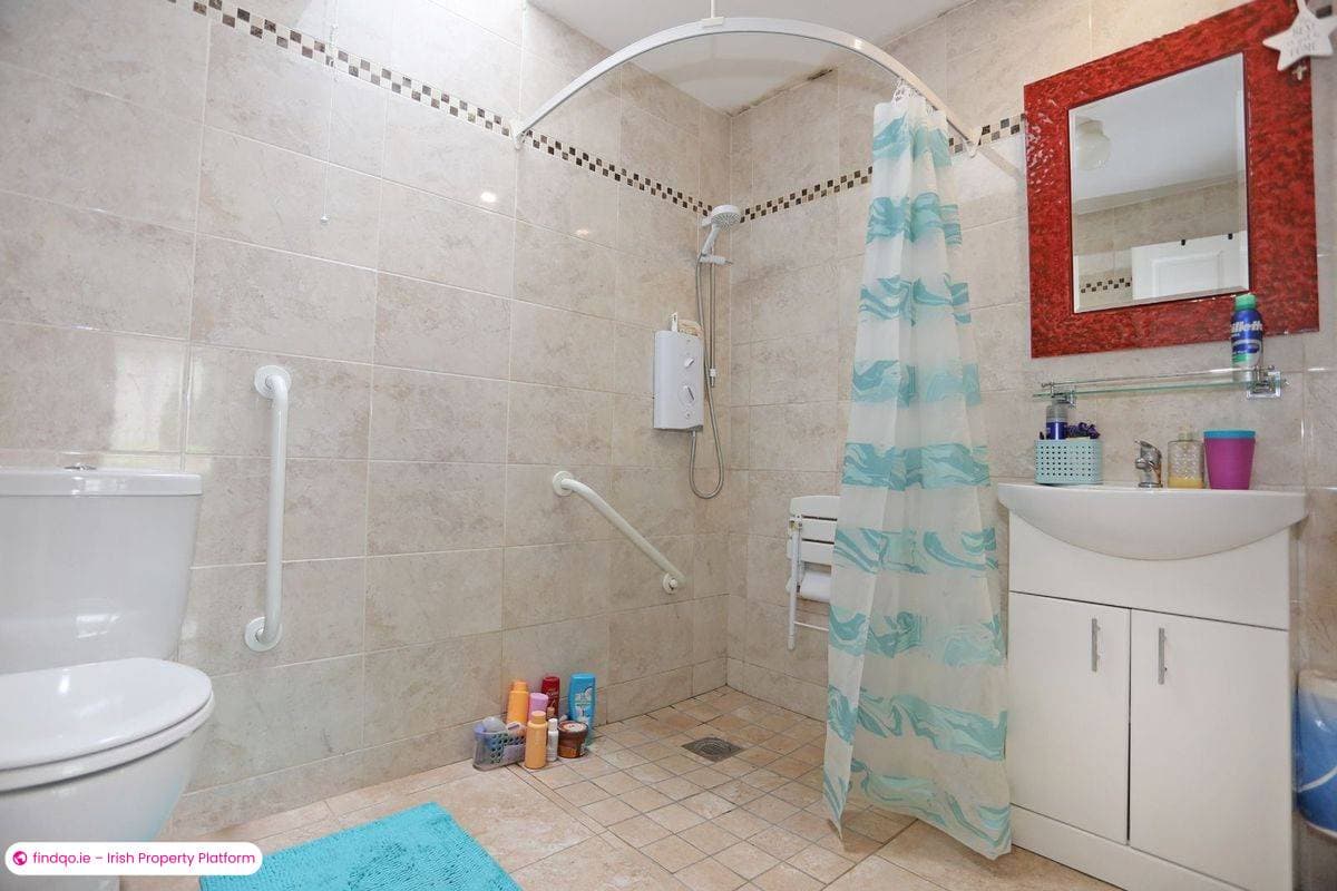 Semi-detached house for Sale in Farranshone, Limerick, V94 KN8E