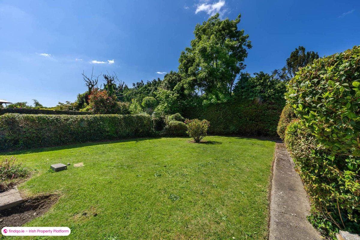 Semi-detached house for Sale in Blackrock, Dublin (County)