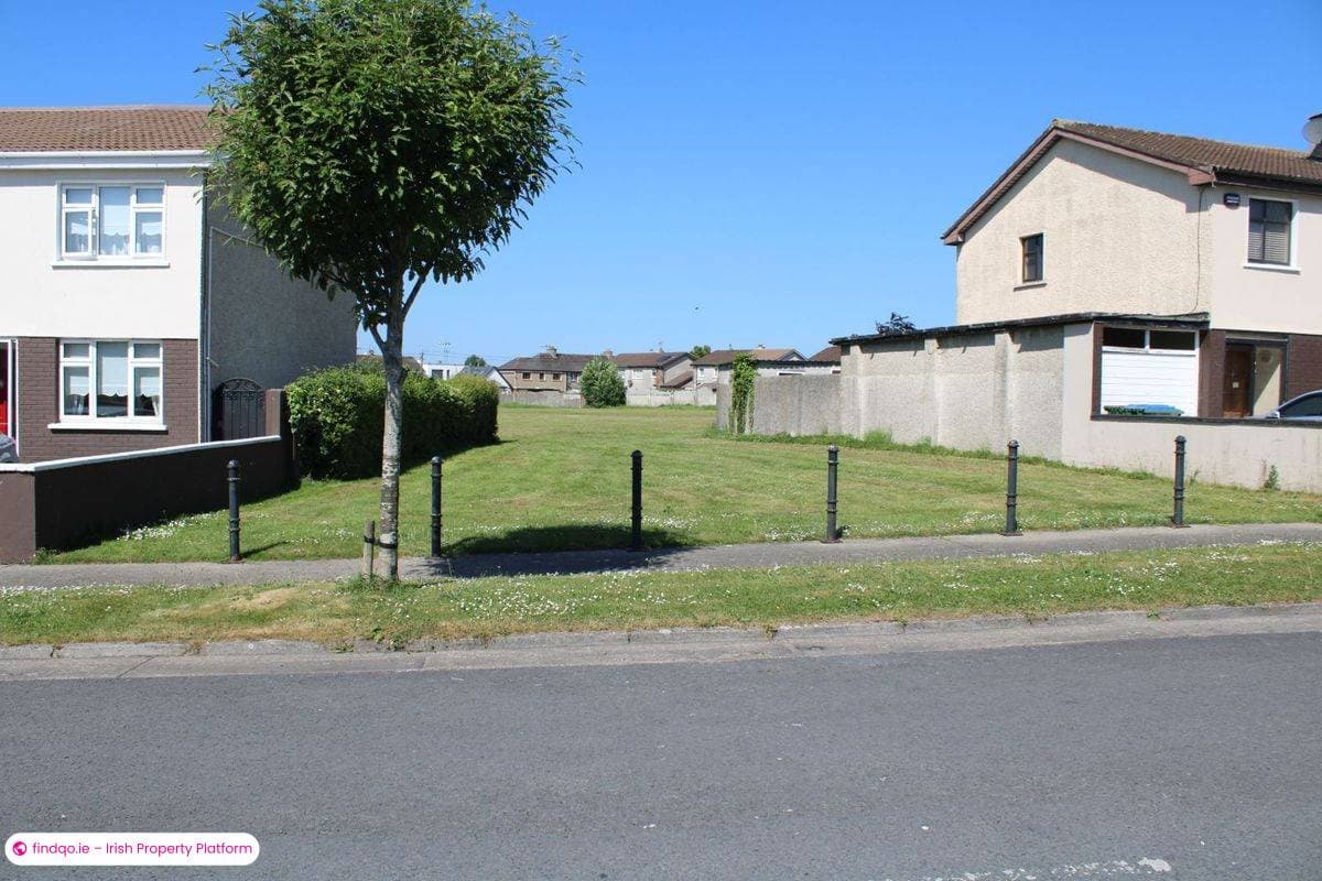 Semi-detached house for Sale in Rossbrien, Limerick, V94 XD4C