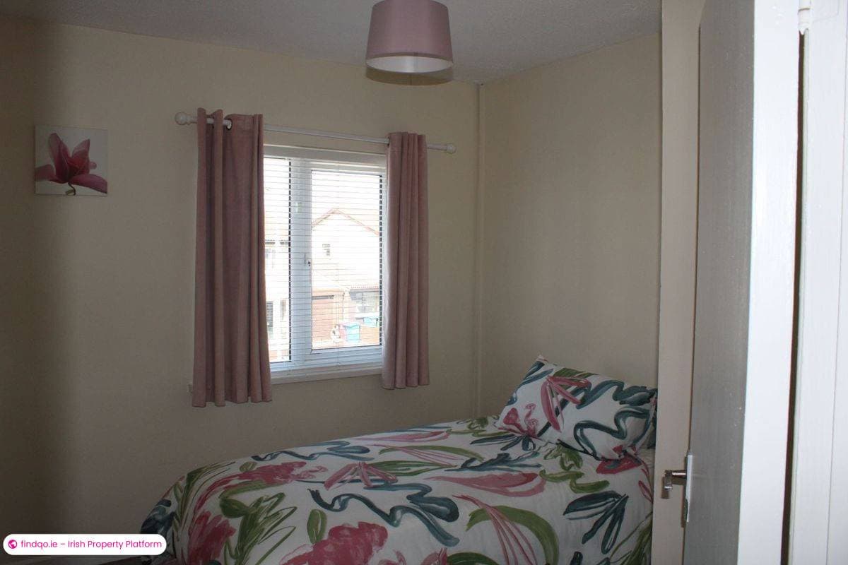Semi-detached house for Sale in Rossbrien, Limerick, V94 XD4C