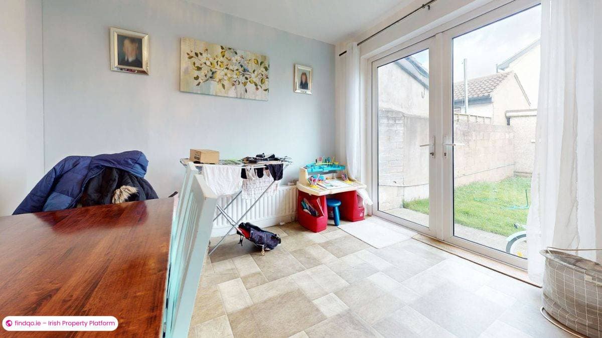 Semi-detached house for Sale in Dublin 22