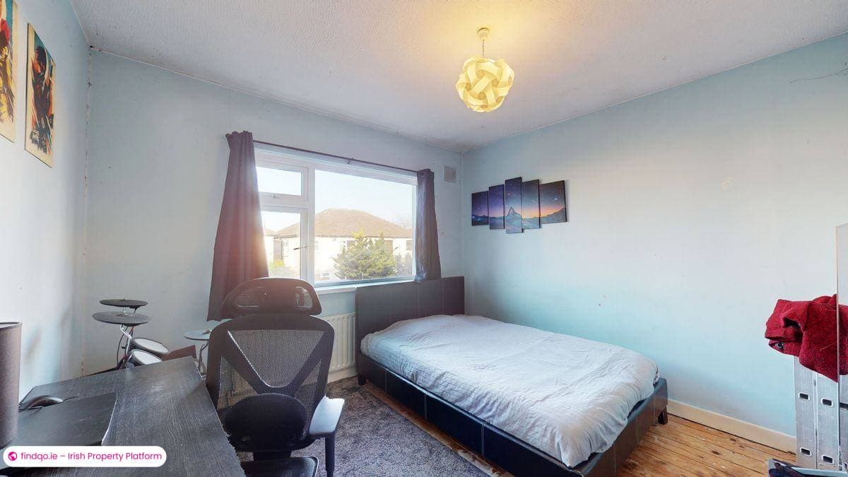 Semi-detached house for Sale in Dublin 22