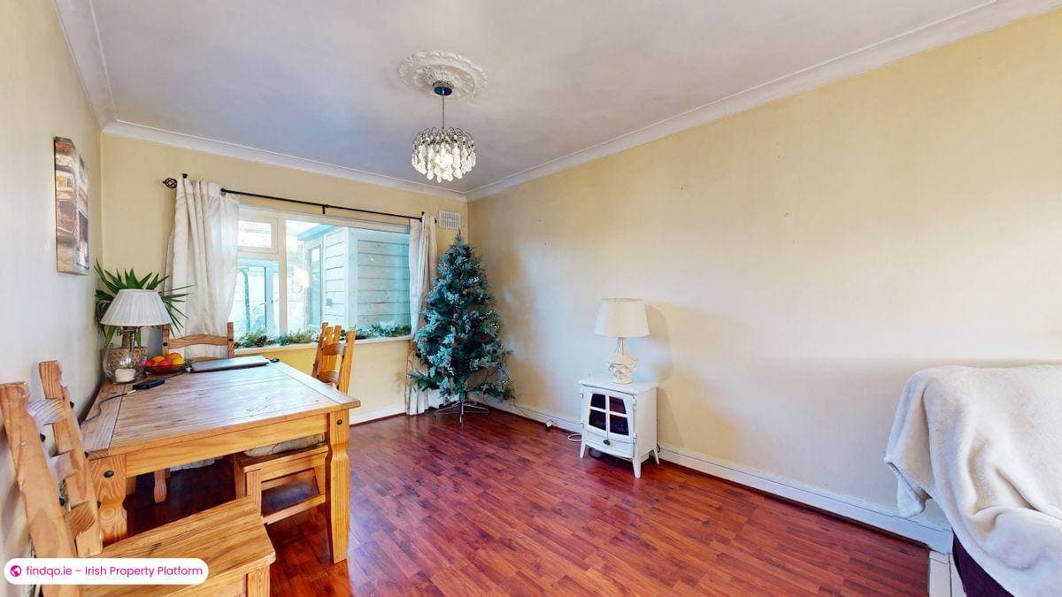 Semi-detached house for Sale in Dublin 22