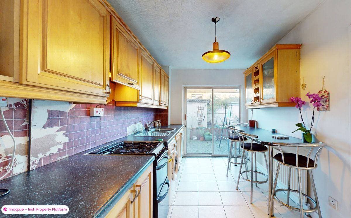 Semi-detached house for Sale in Dublin 22