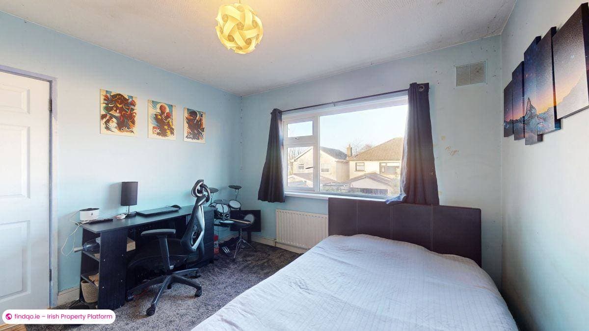Semi-detached house for Sale in Dublin 22