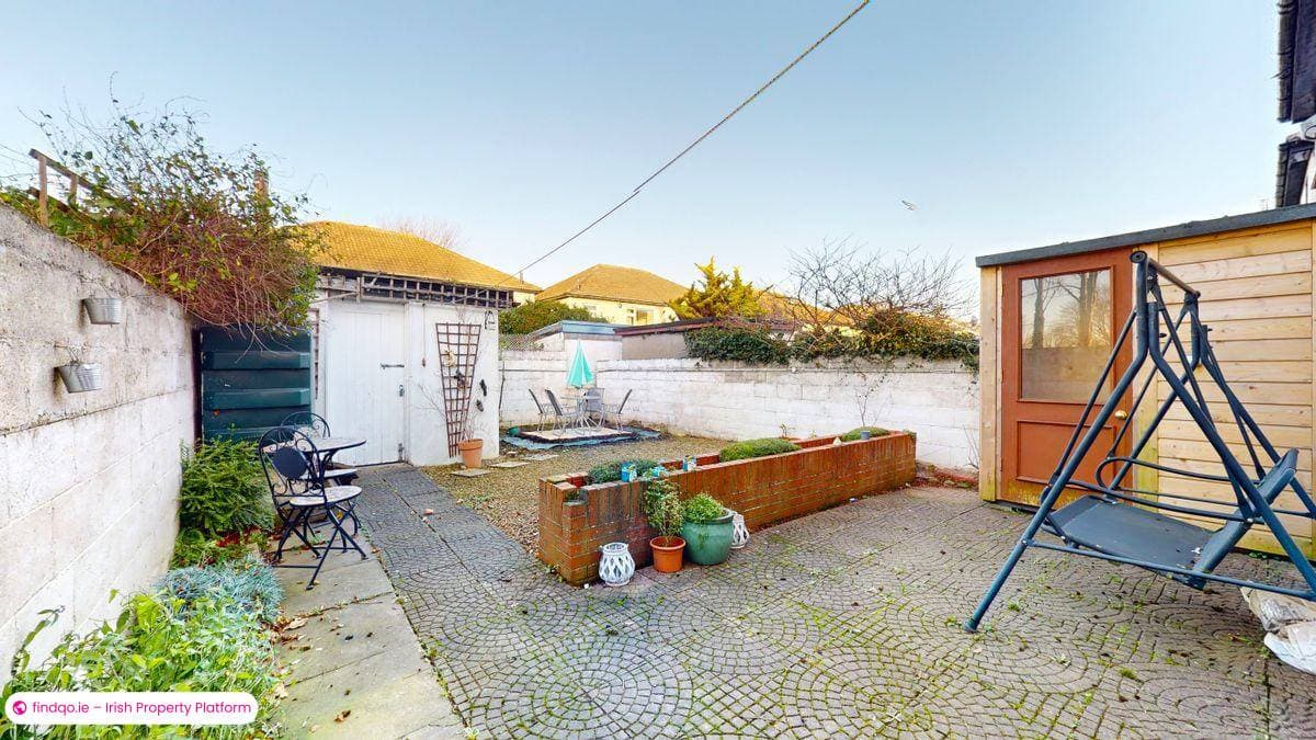 Semi-detached house for Sale in Dublin 22