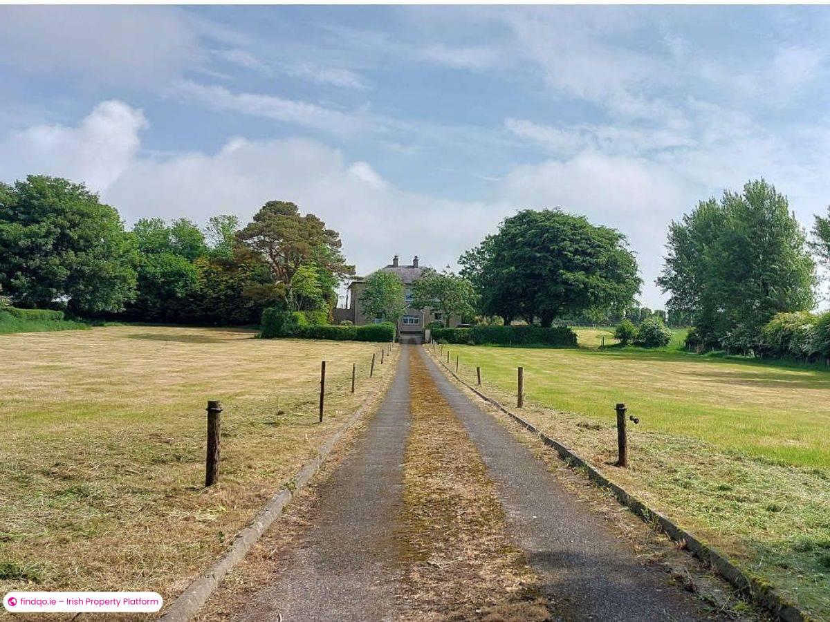 Detached house for Sale in Stradbally, Waterford