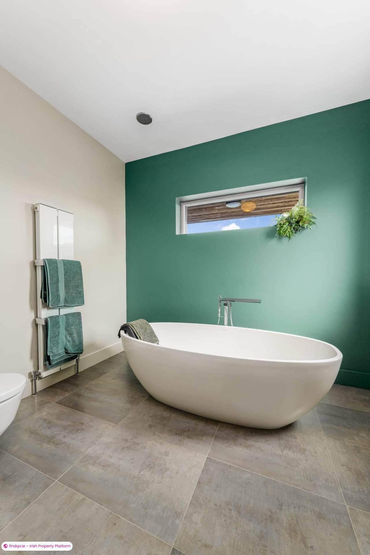 Detached house for Sale in Navan, Meath