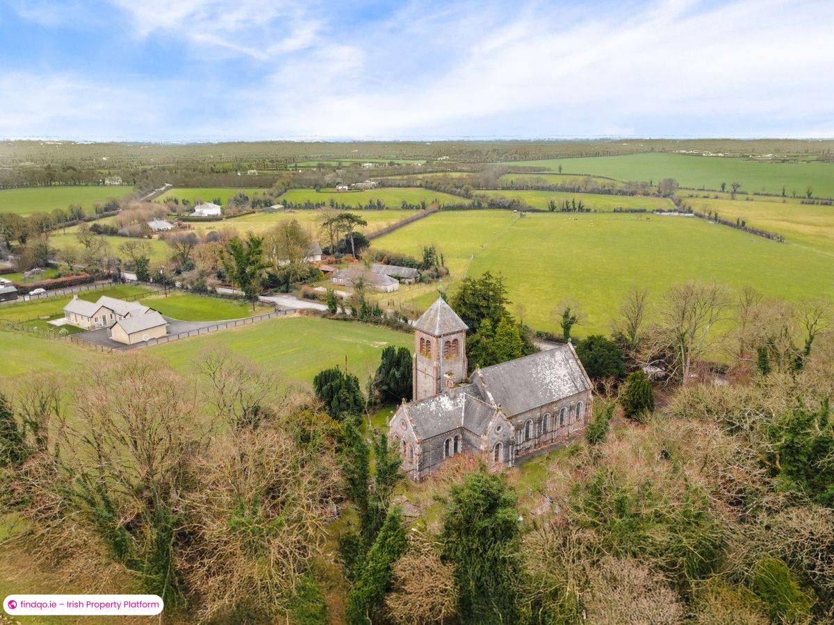 Detached house for Sale in Naas, Kildare