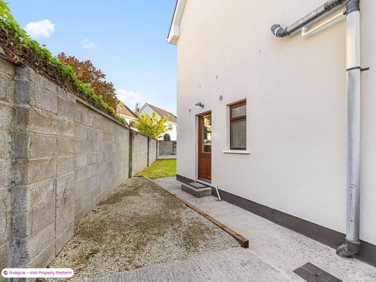 Detached house for Sale in Newbridge, Kildare