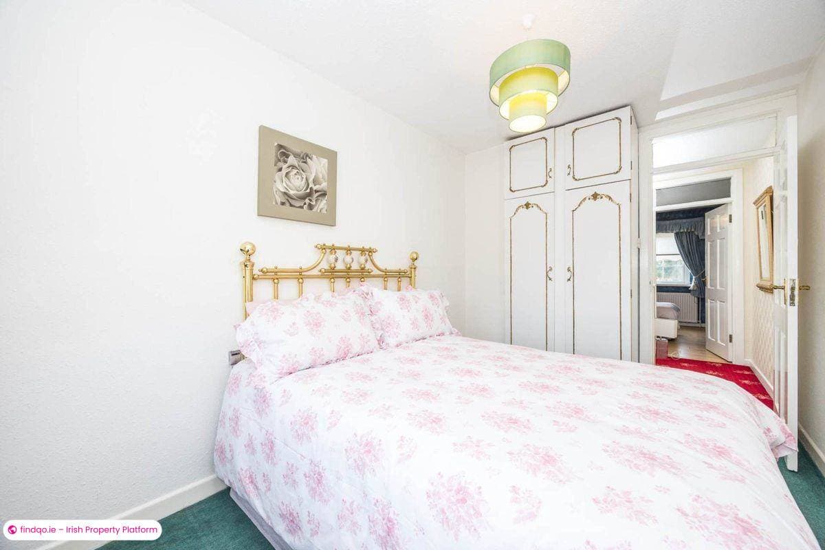 Semi-detached house for Sale in Dublin 5