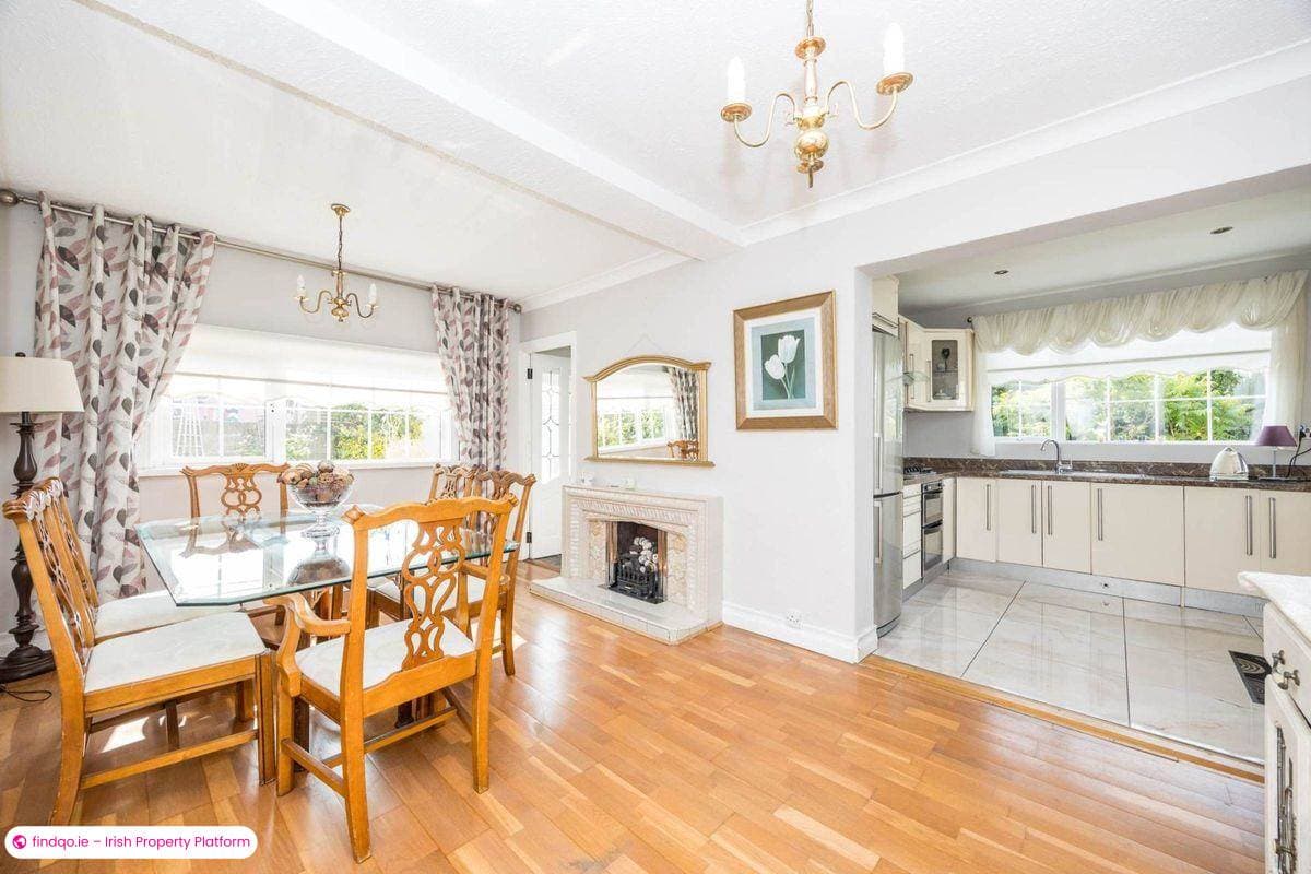 Semi-detached house for Sale in Dublin 5