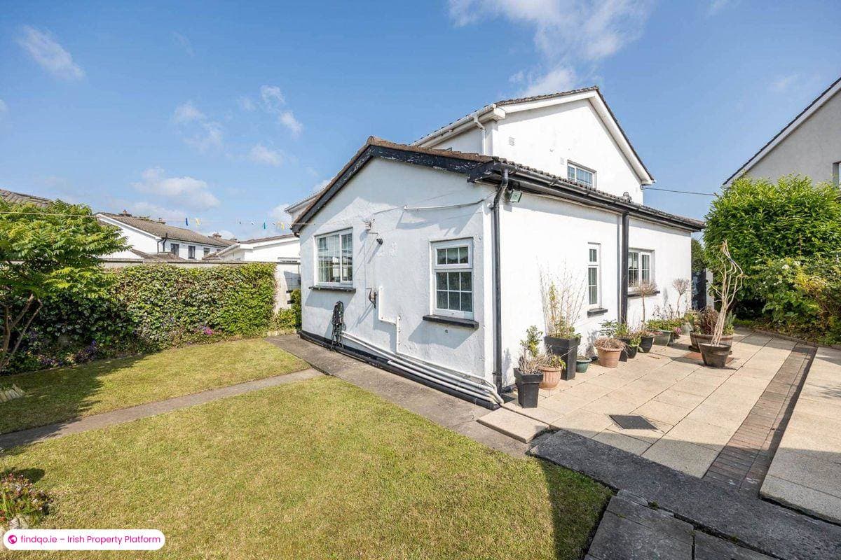 Semi-detached house for Sale in Dublin 5