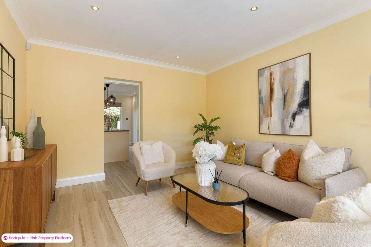 Detached house for Sale in Dublin 14