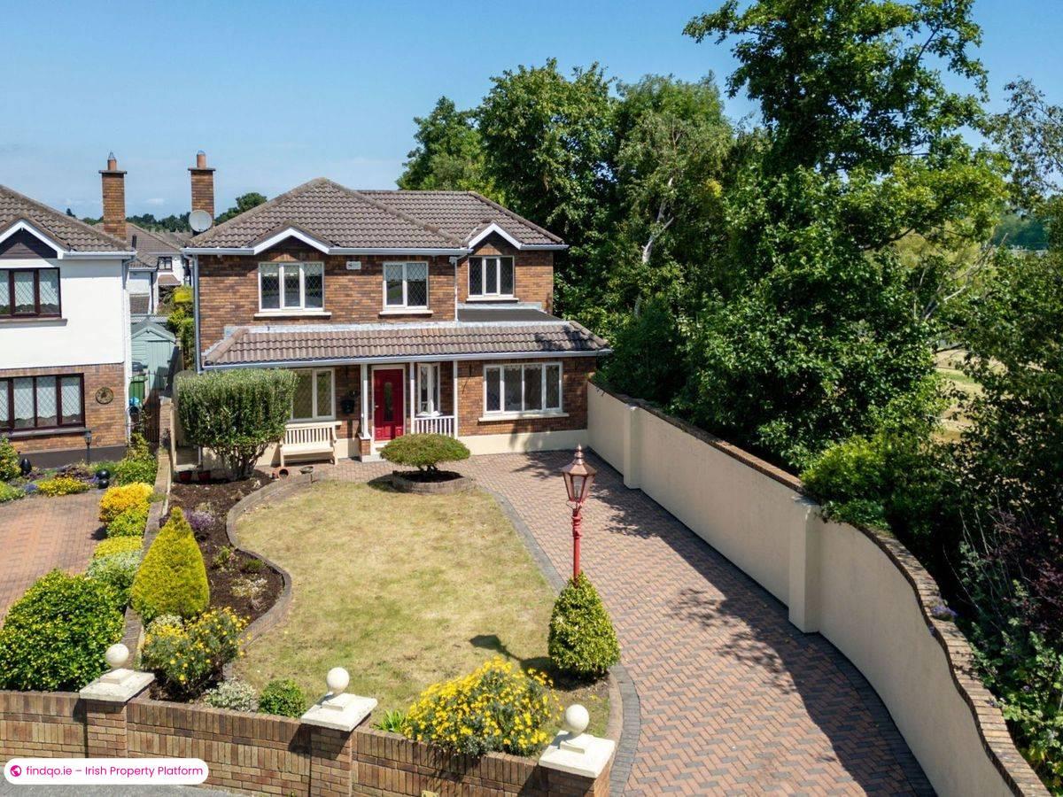 Detached house for Sale in Dublin 14