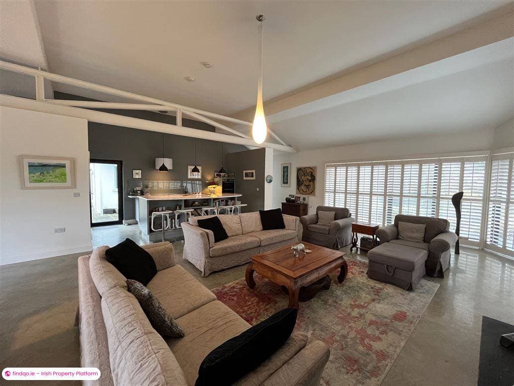 Detached house for Sale in Skibbereen, Cork