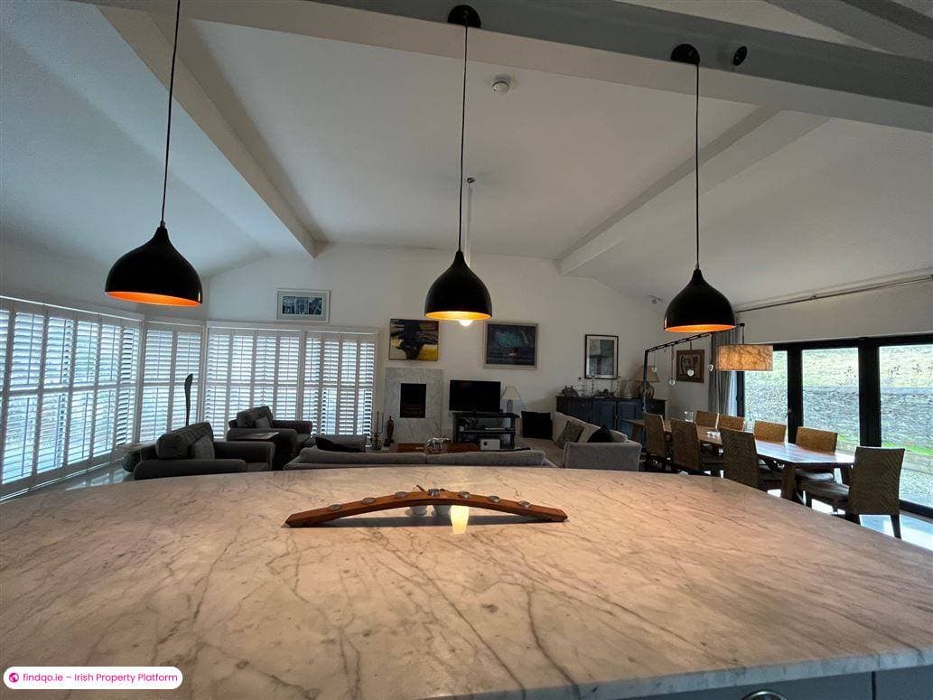 Detached house for Sale in Skibbereen, Cork