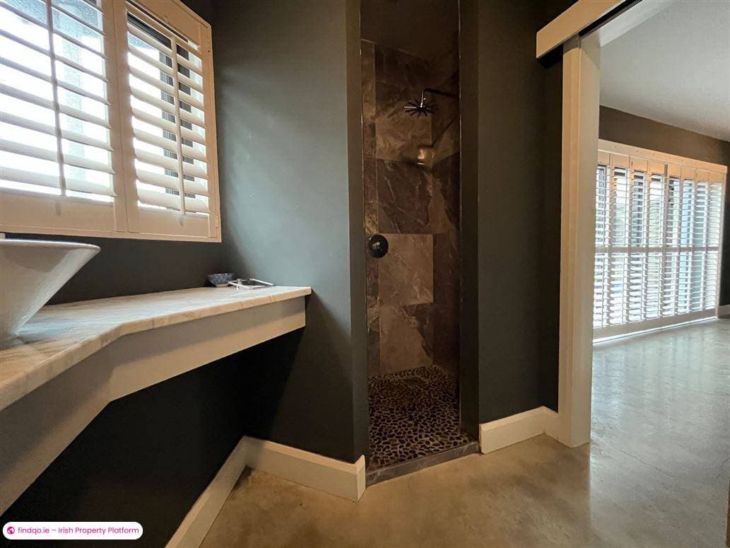 Detached house for Sale in Skibbereen, Cork