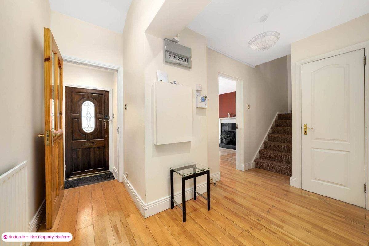 Semi-detached house for Sale in Lucan, Dublin (County)