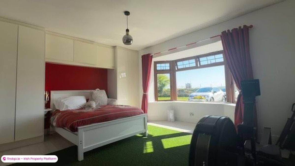 Bungalow for Sale in Kilcully, Cork