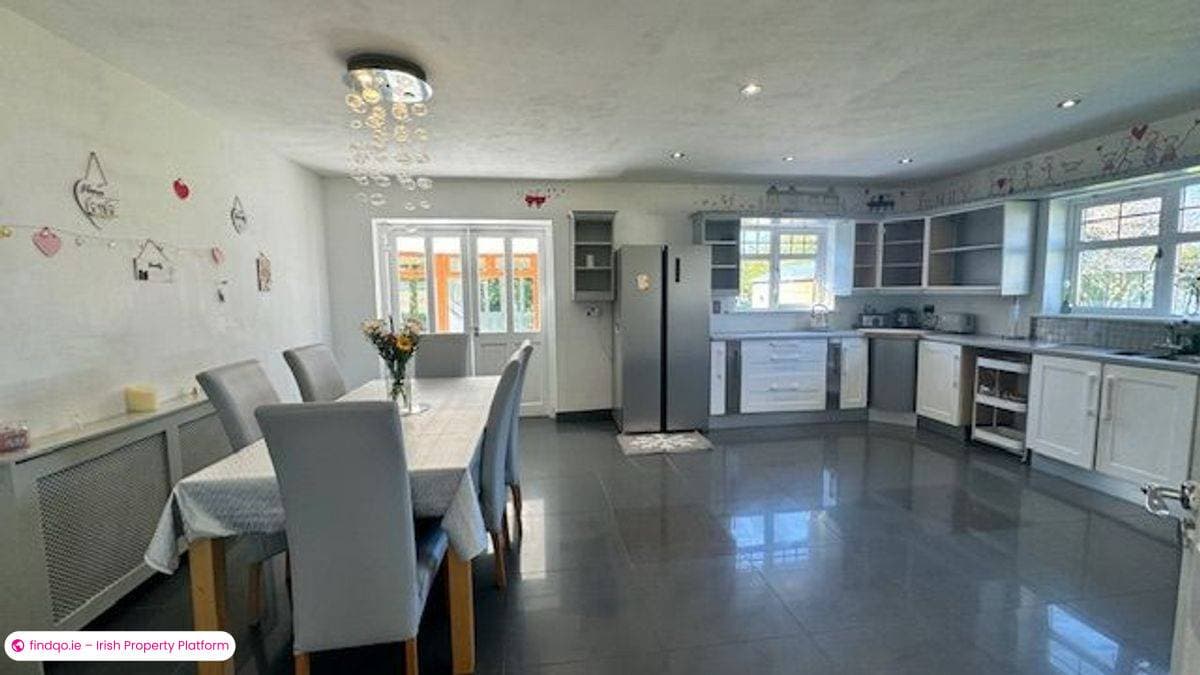 Bungalow for Sale in Kilcully, Cork