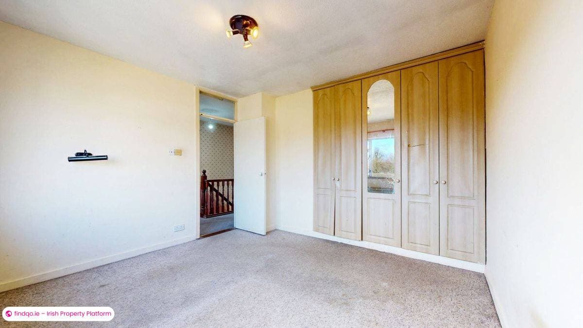 Semi-detached house for Sale in Dublin 13